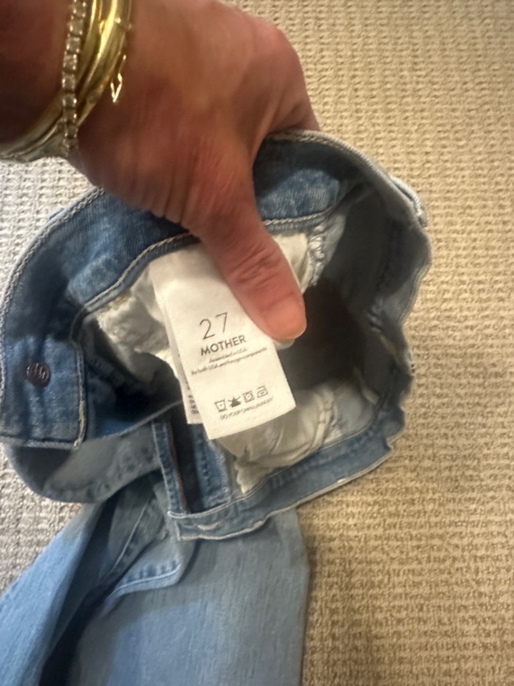 MOTHER Straight Leg Jeans in Light Blue Denim with 'M' Back Pockets - Picture 4 of 5